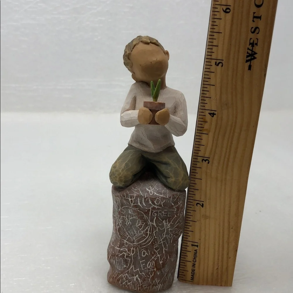 Willow Tree Something Special Figurine